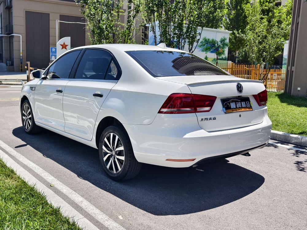 Volkswagen Santana 2016 car image #4