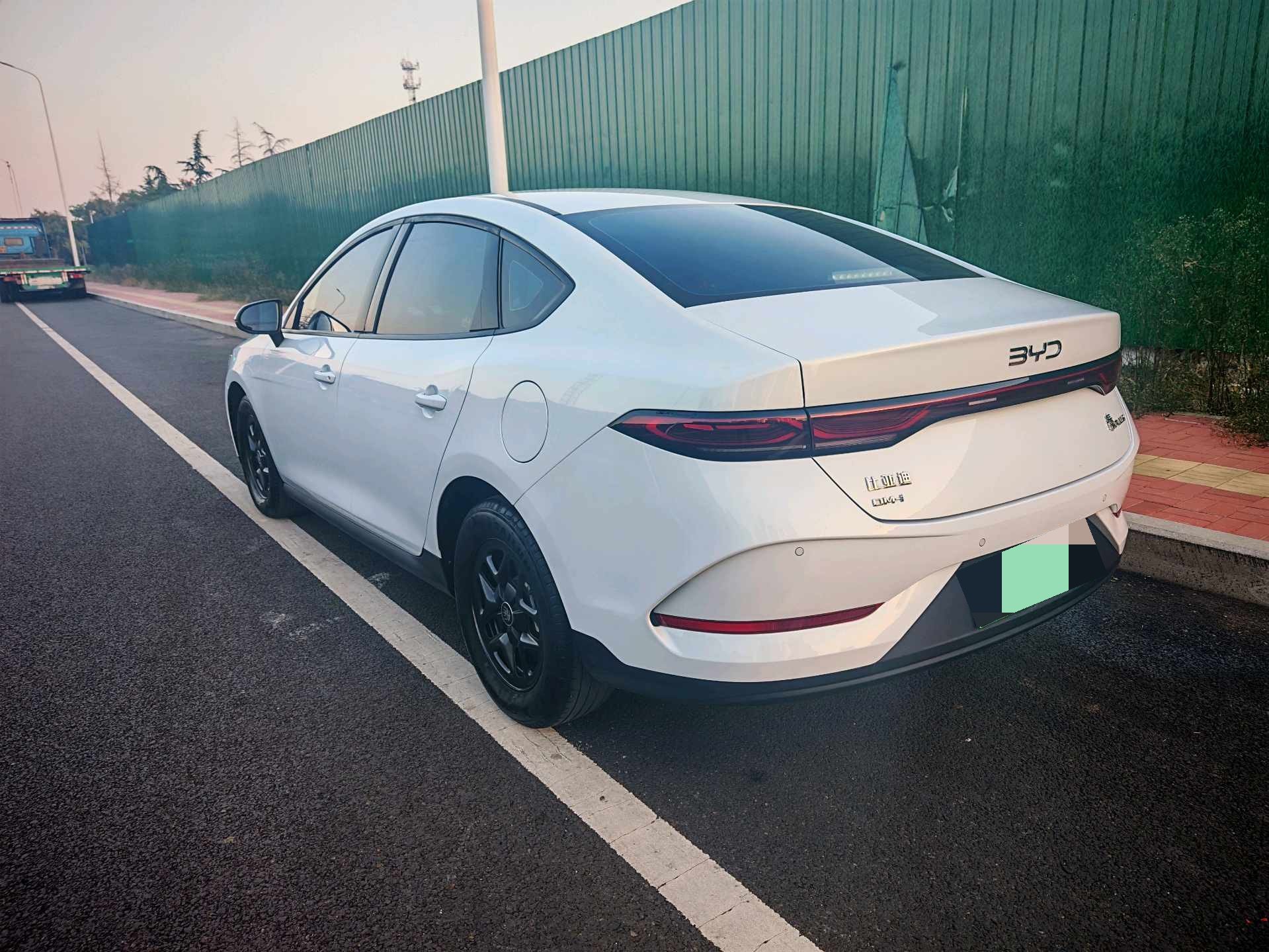 2025 car image #6