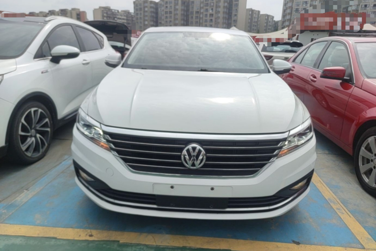 Volkswagen Lavida 2019 car image #3