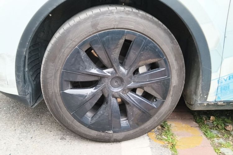 Tesla Model Y 2024 #9 Tesla Model Y 2024 imagen de coche #9