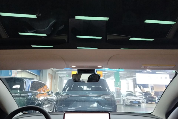 Tesla Model 3 2021 #18 Tesla Model 3 2021 car image #18