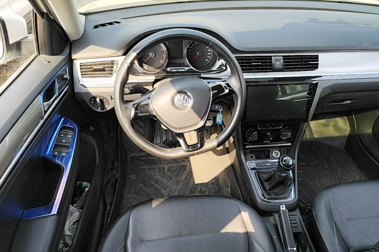 Volkswagen Bora 2016 imagem de carro #12