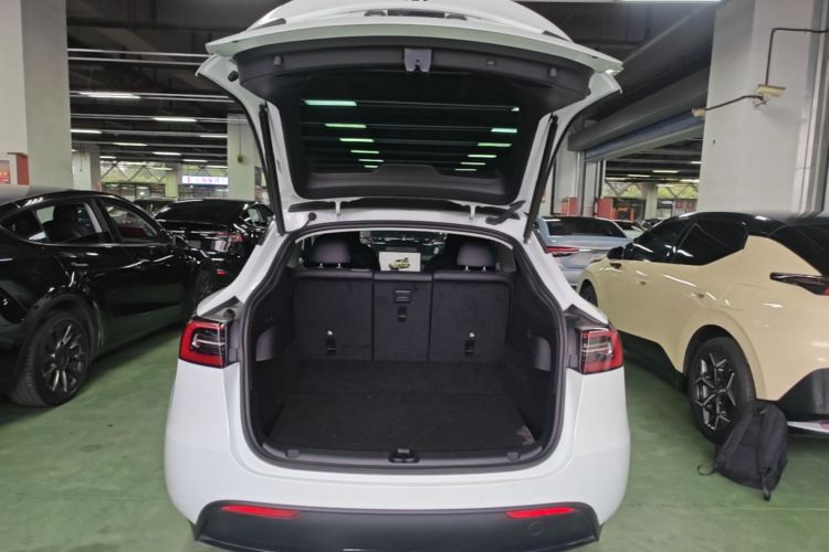 Tesla Model Y 2023 #19 Tesla Model Y 2023 imagen de coche #19