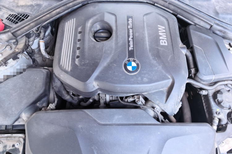 BMW 3 Series 2017 #22 BMW 3 Series 2017 car image #22