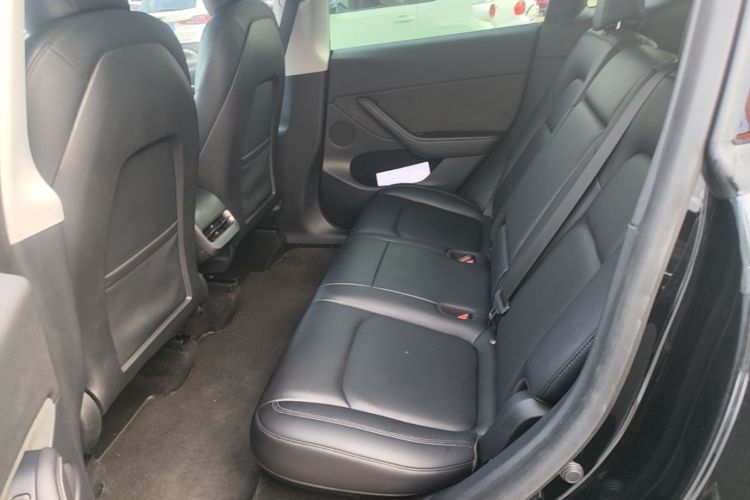 Tesla Model Y 2021 #13 Tesla Model Y 2021 car image #13