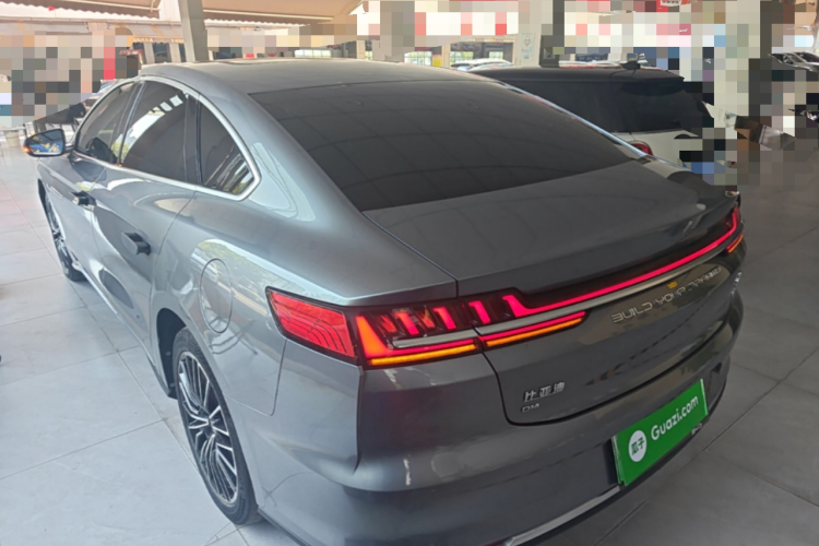 BYD Han 2021 #5 BYD Han 2021 car image #5