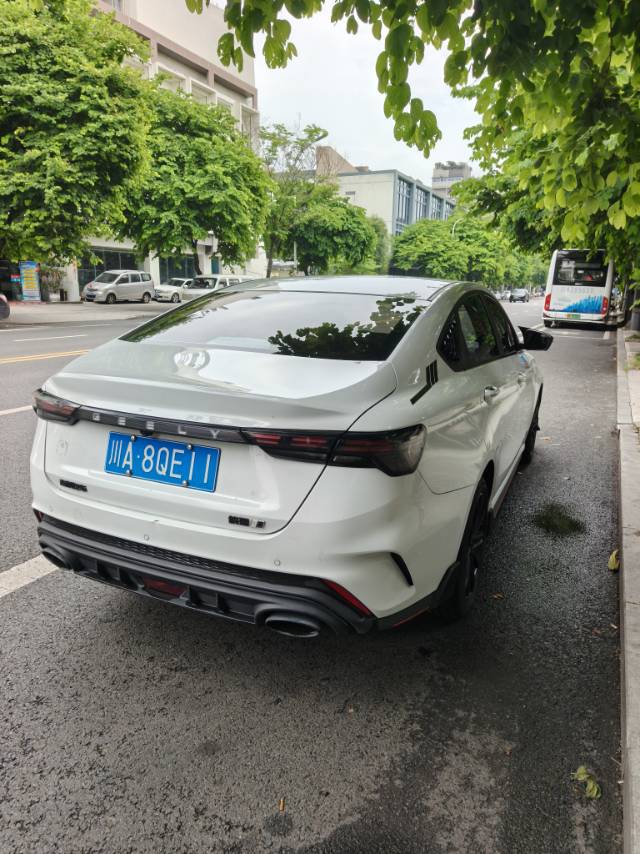 GEELY Binray 2023 car image #5