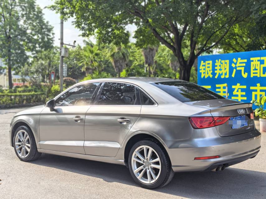 Audi A3 2016 car image #9