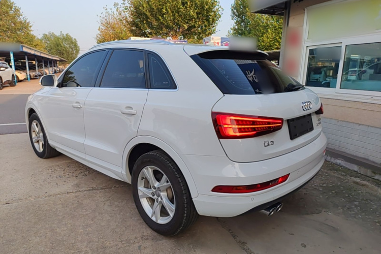 Audi Q3 2017 #5 Audi Q3 2017 car image #5