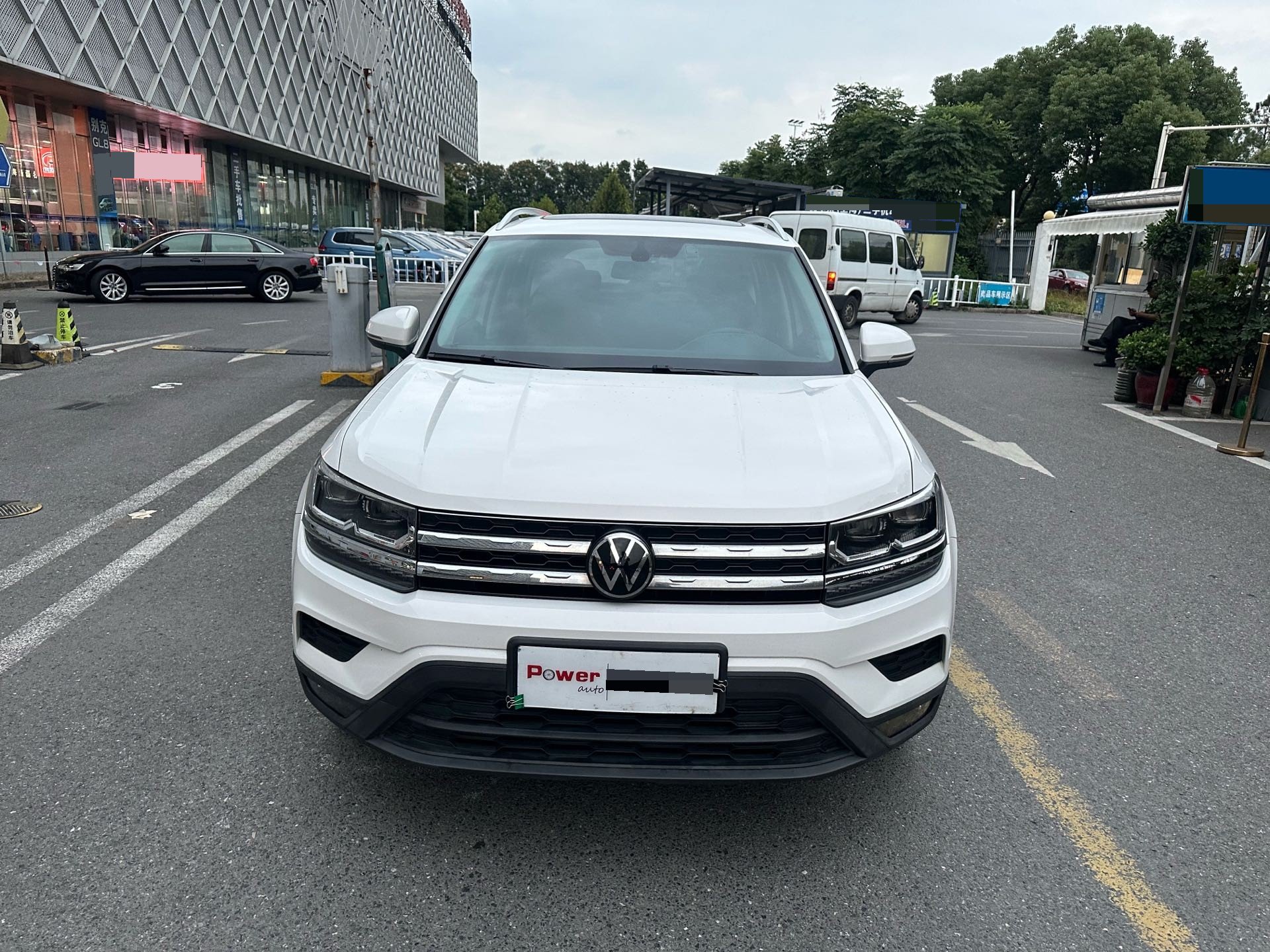 2021 image de voiture #2