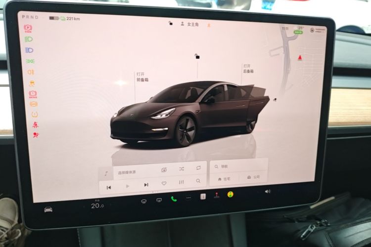 Tesla Model 3 2022 #17 Tesla Model 3 2022 car image #17