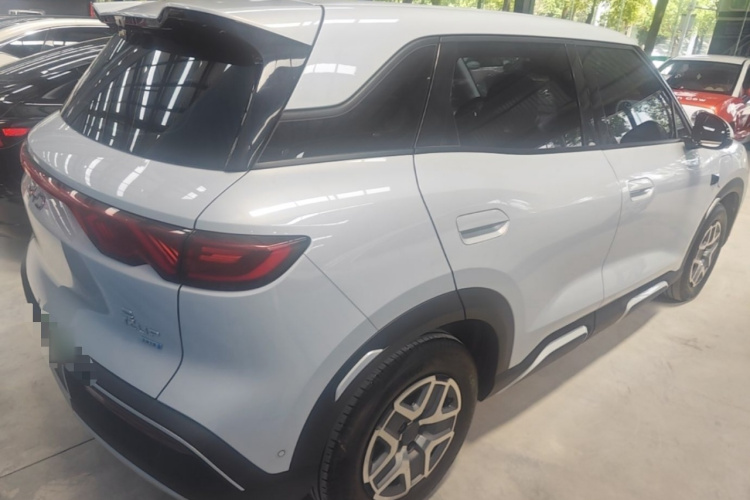 BYD YuanUP 2025 #7 BYD YuanUP 2025 car image #7