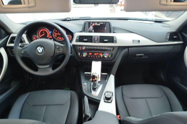 BMW 3 Series 2015 #11 BMW 3 Series 2015 car image #11