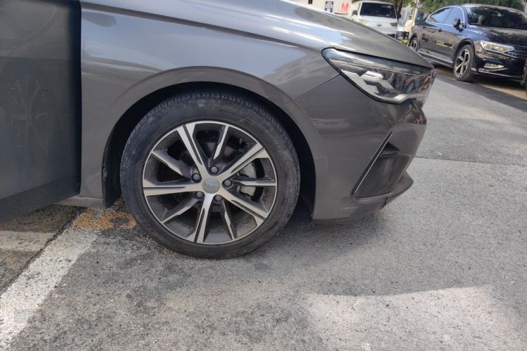 GEELY Emgrand 2022 car image #9