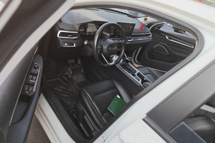 GEELY Emgrand 2022 #9 GEELY Emgrand 2022 car image #9