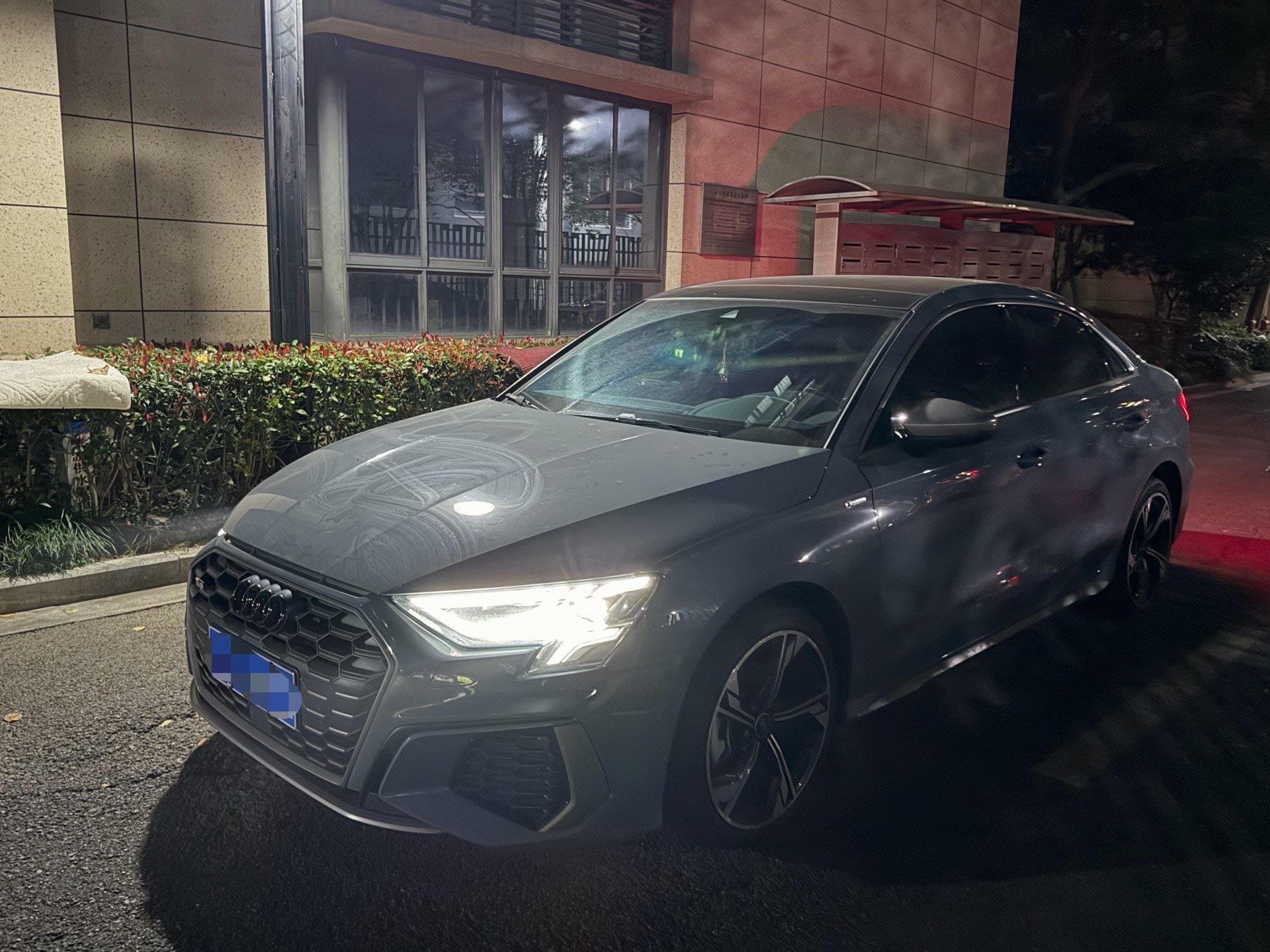 2022 image de voiture 