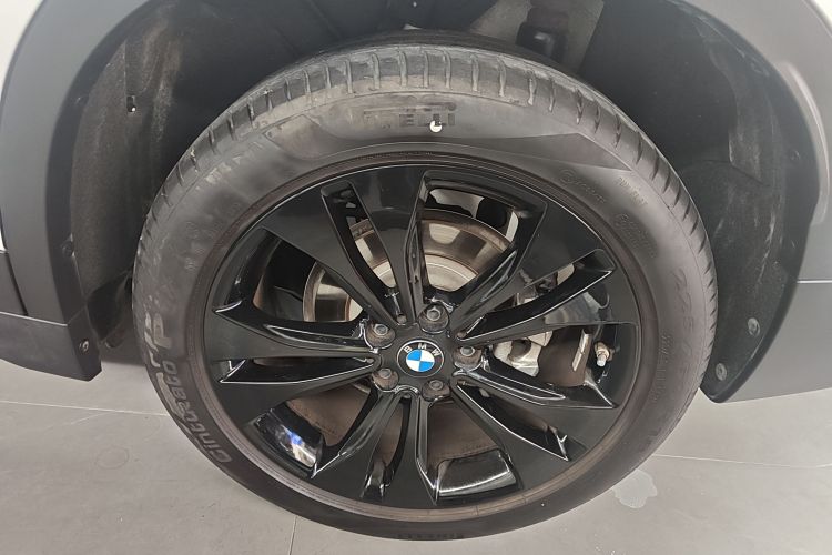 BMW X1 2020 imagen de coche #8