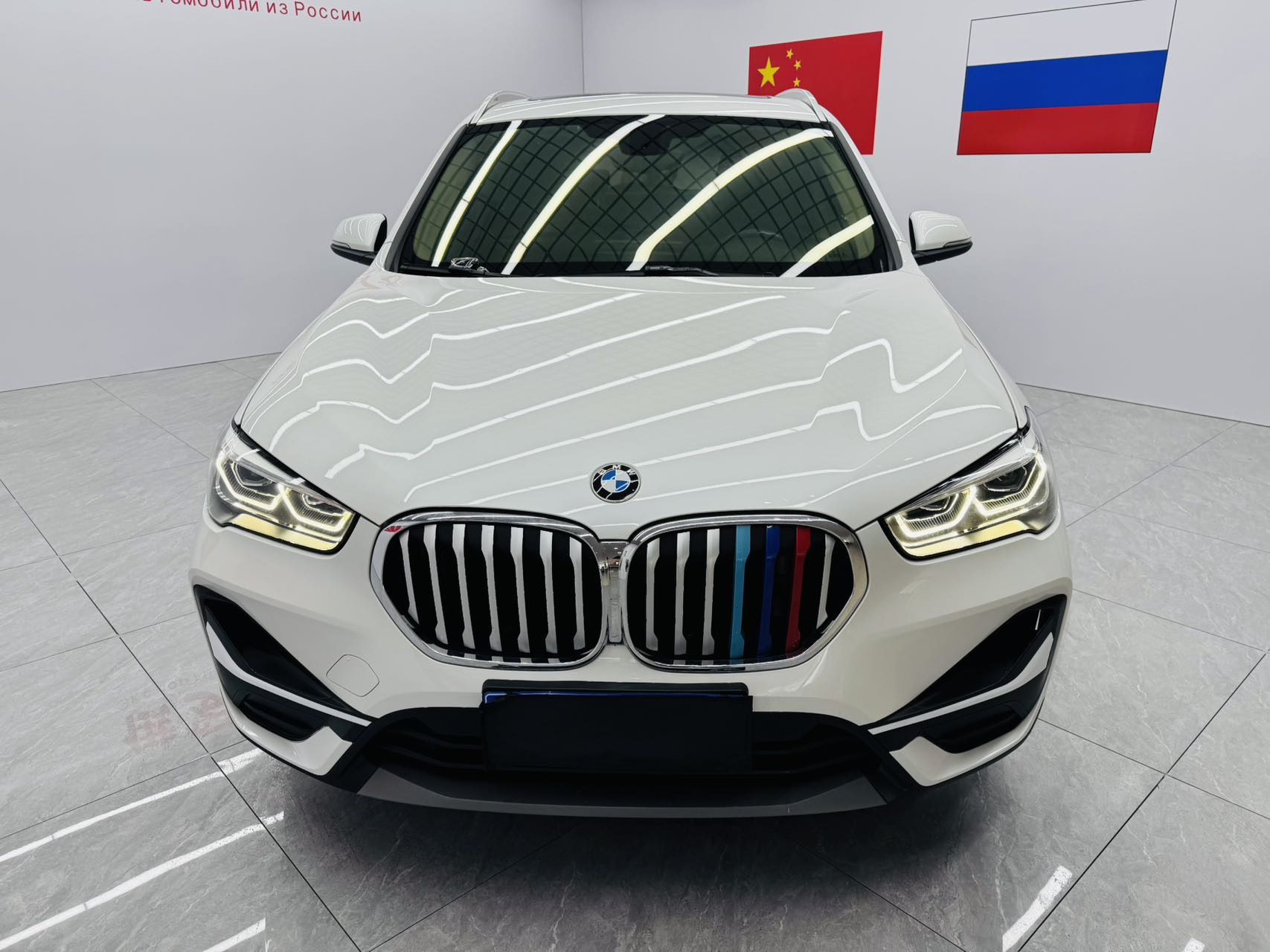 BMW X1 2023 car image #2