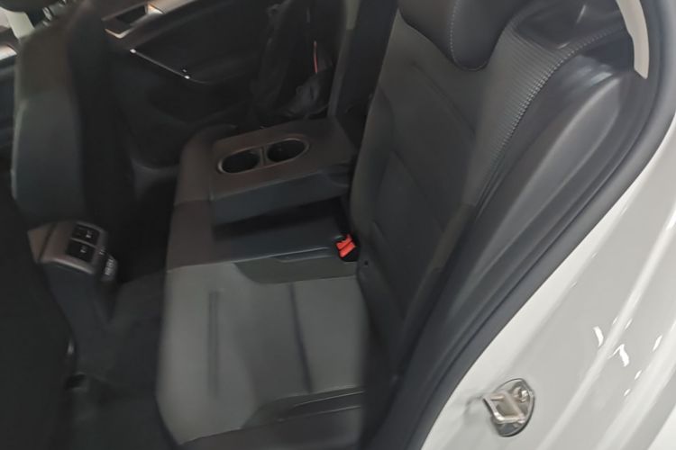 Volkswagen Golf 2019 #17 Volkswagen Golf 2019 car image #17