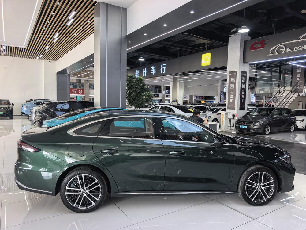 GEELY Emgrand 2025 #7 GEELY Emgrand 2025 صورة سيارة #7
