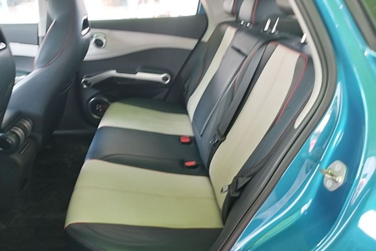 BYD Yuan Plus 2022 immagine di auto #13