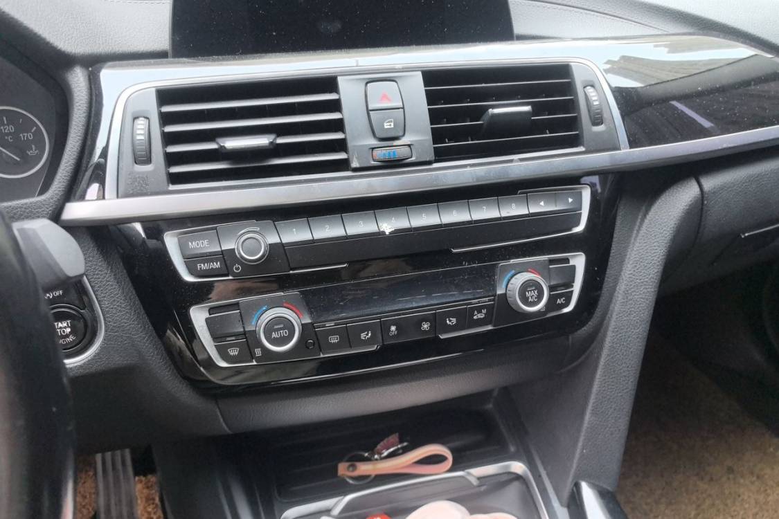 BMW 3 Series 2017 #26 BMW 3 Series 2017 imagen de coche #26