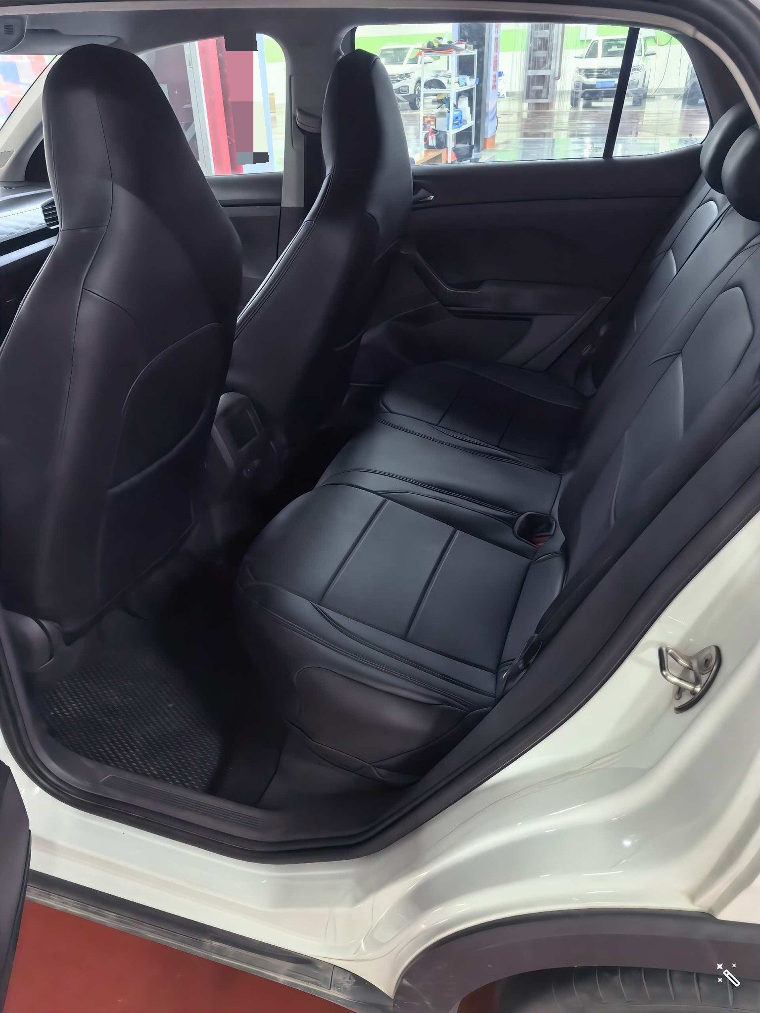 Volkswagen T-Cross 2023 car image #8
