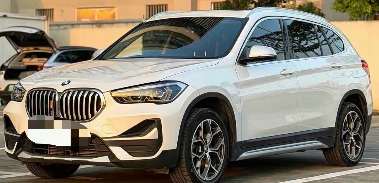 BMW X1 2022 BMW X1 2022 صورة سيارة