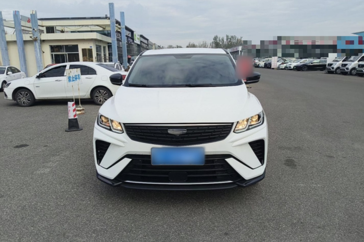 GEELY Coolray 2025 #3 GEELY Coolray 2025 car image #3