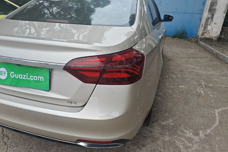 GEELY Emgrand 2020 #8 GEELY Emgrand 2020 imagen de coche #8