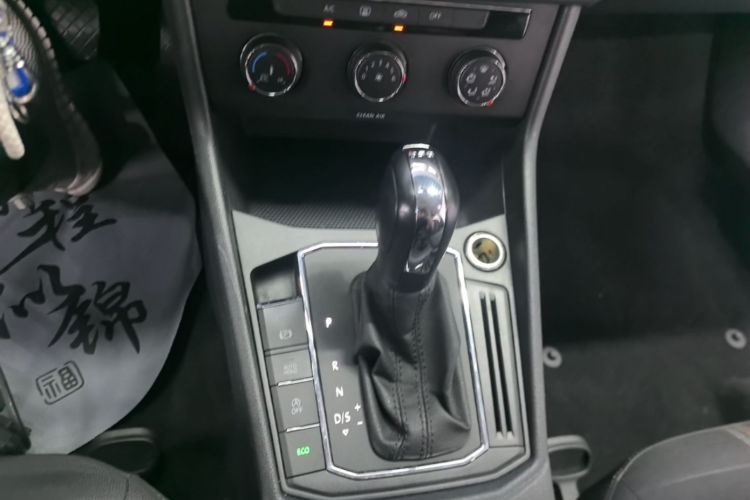 Volkswagen Lavida 2019 #18 Volkswagen Lavida 2019 car image #18