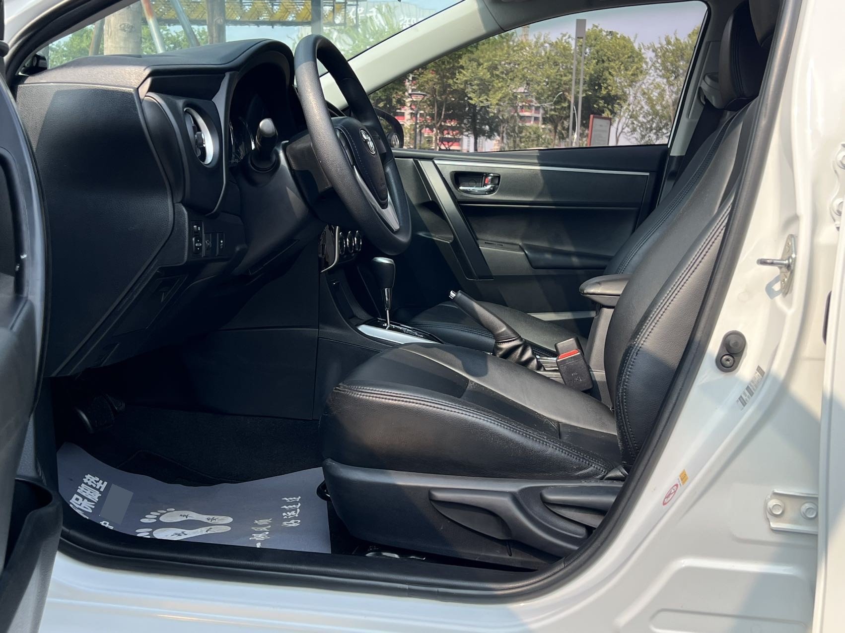 Toyota Corolla 2018 #3 Toyota Corolla 2018 car image #3