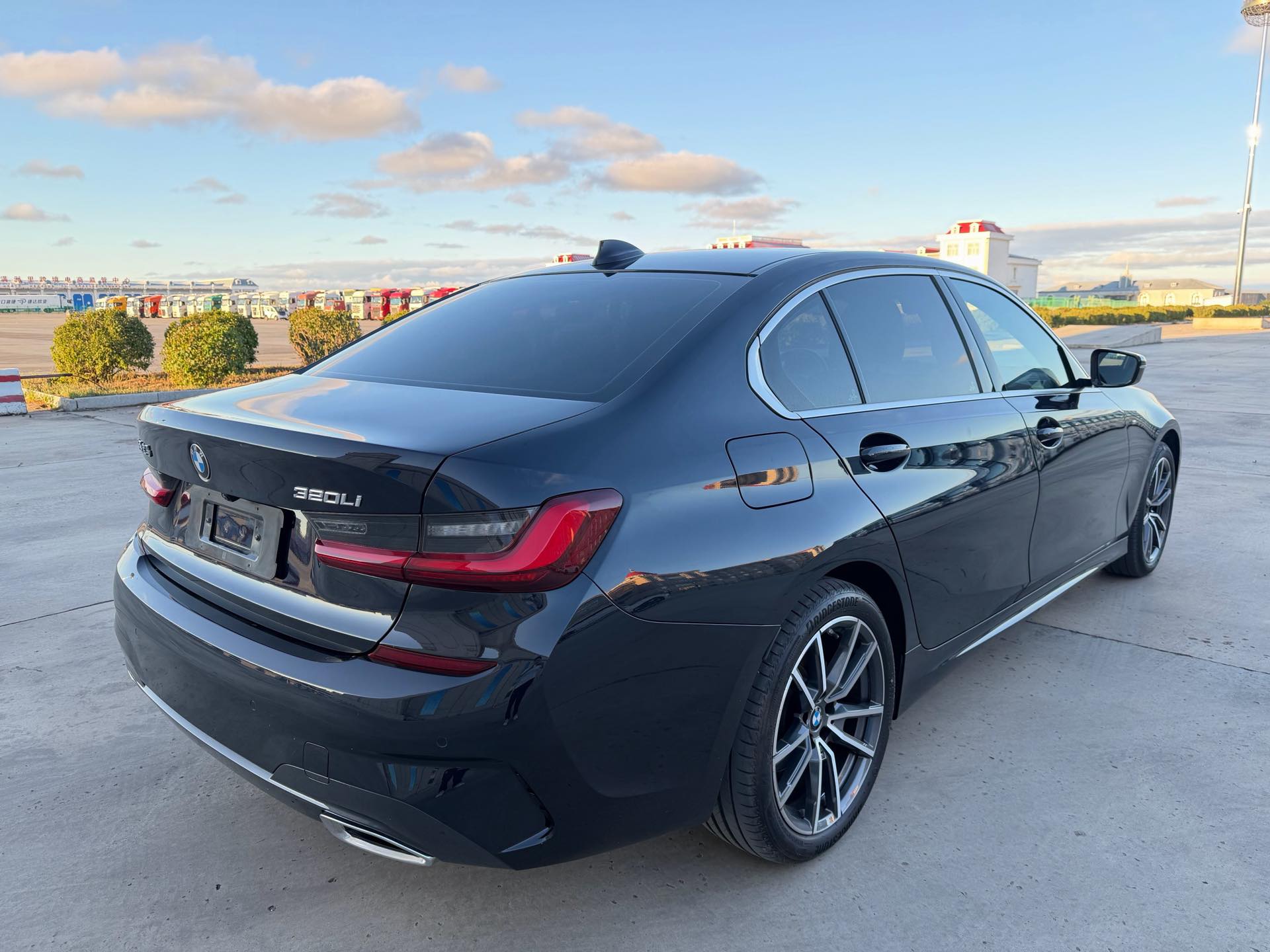 BMW 3 Series 2022 imagen de coche #18