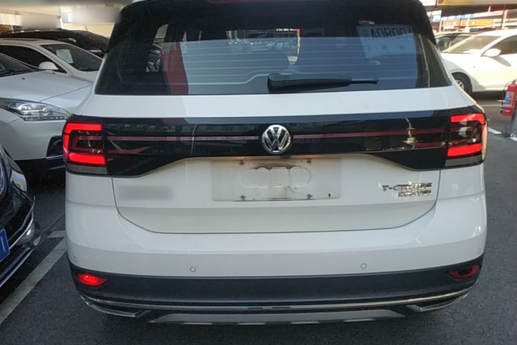 Volkswagen T-Cross 2020 #6 Volkswagen T-Cross 2020 car image #6