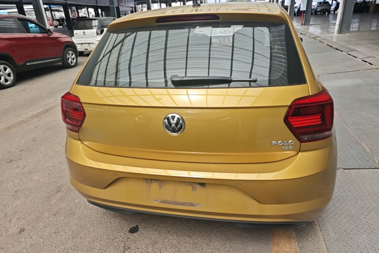 Volkswagen Polo 2020 car image #6