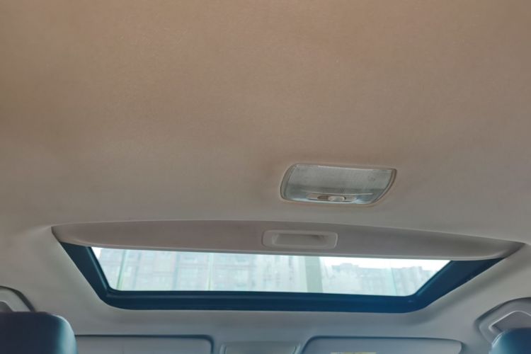 Honda CR-V 2017 #18 Honda CR-V 2017 car image #18