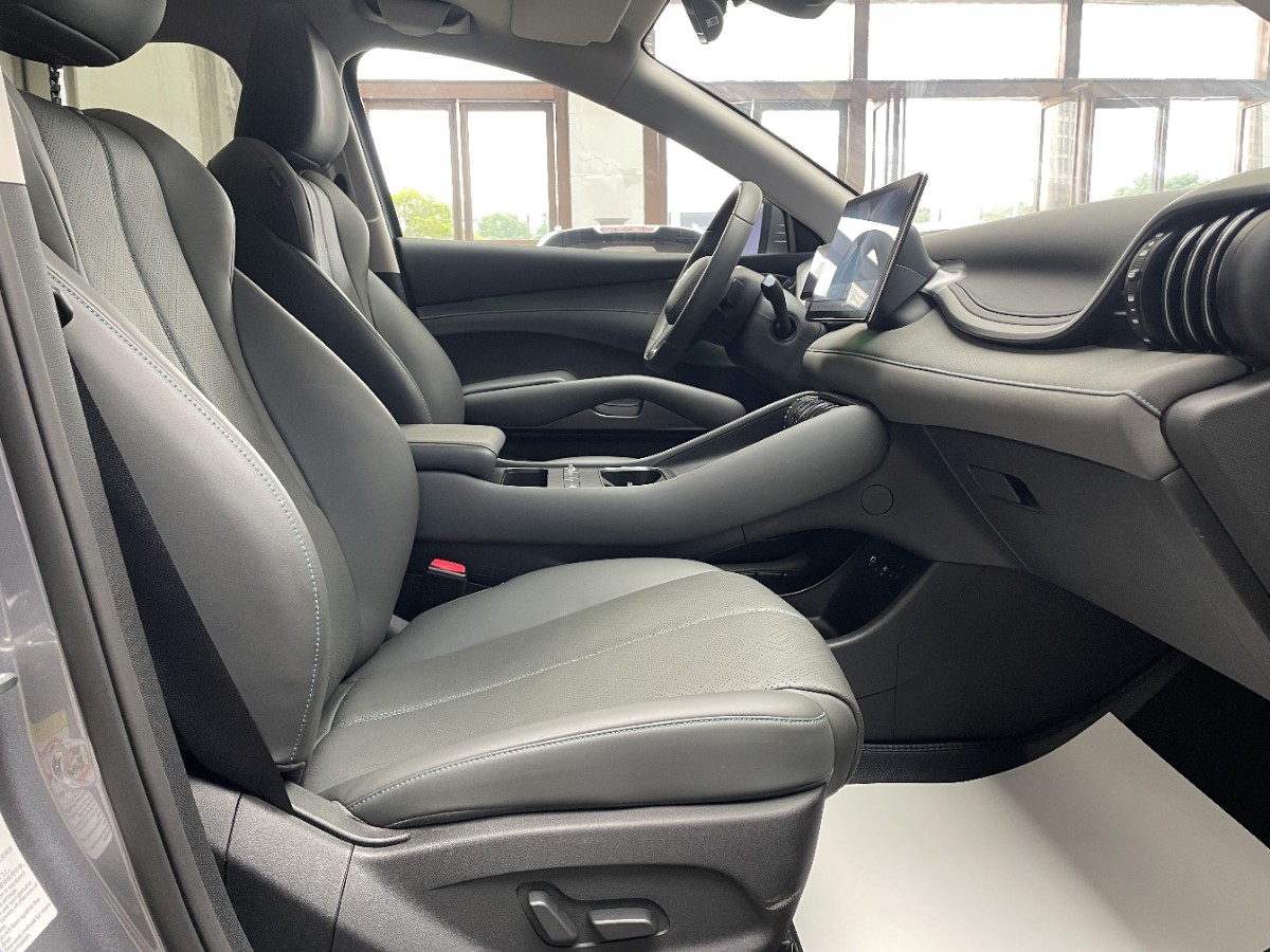 BYD Yuan Plus 2025 #9 BYD Yuan Plus 2025 immagine di auto #9