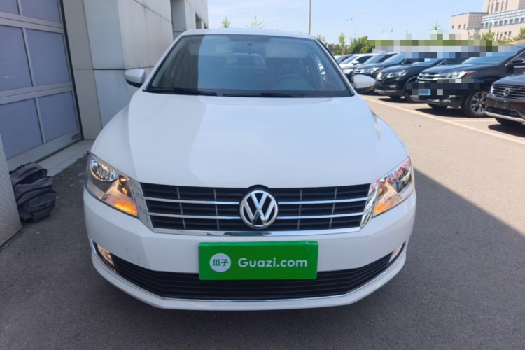 Volkswagen Lavida 2016 car image #3