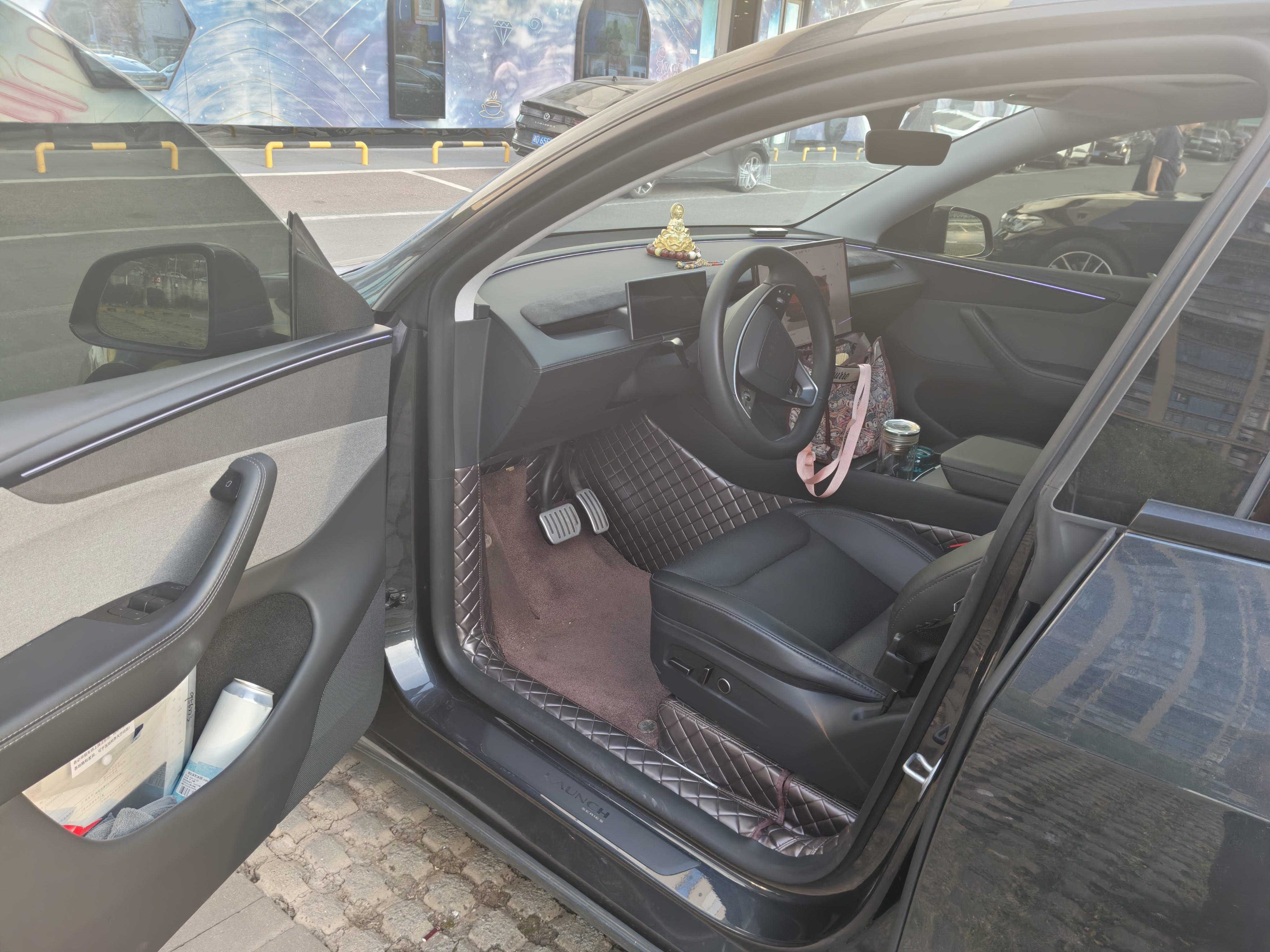 Tesla Model Y 2025 #7 Tesla Model Y 2025 imagen de coche #7