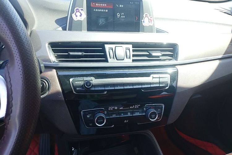 BMW X1 2019 #13 BMW X1 2019 car image #13