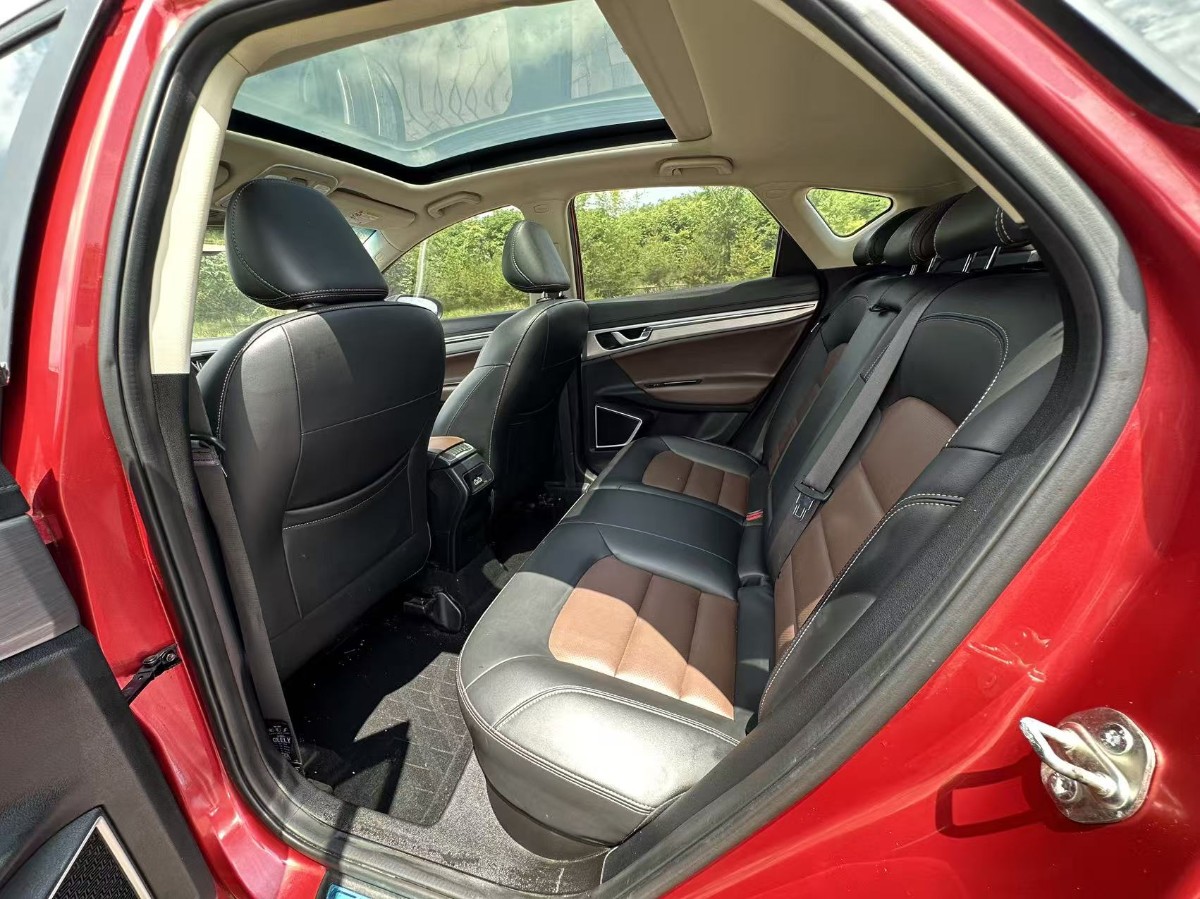 GEELY Emgrand GS 2019 imagem de carro #6
