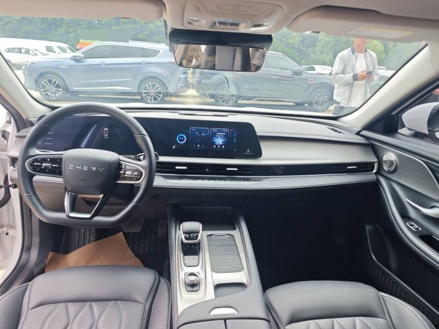 Chery Arrizo 8 2024 car image #4