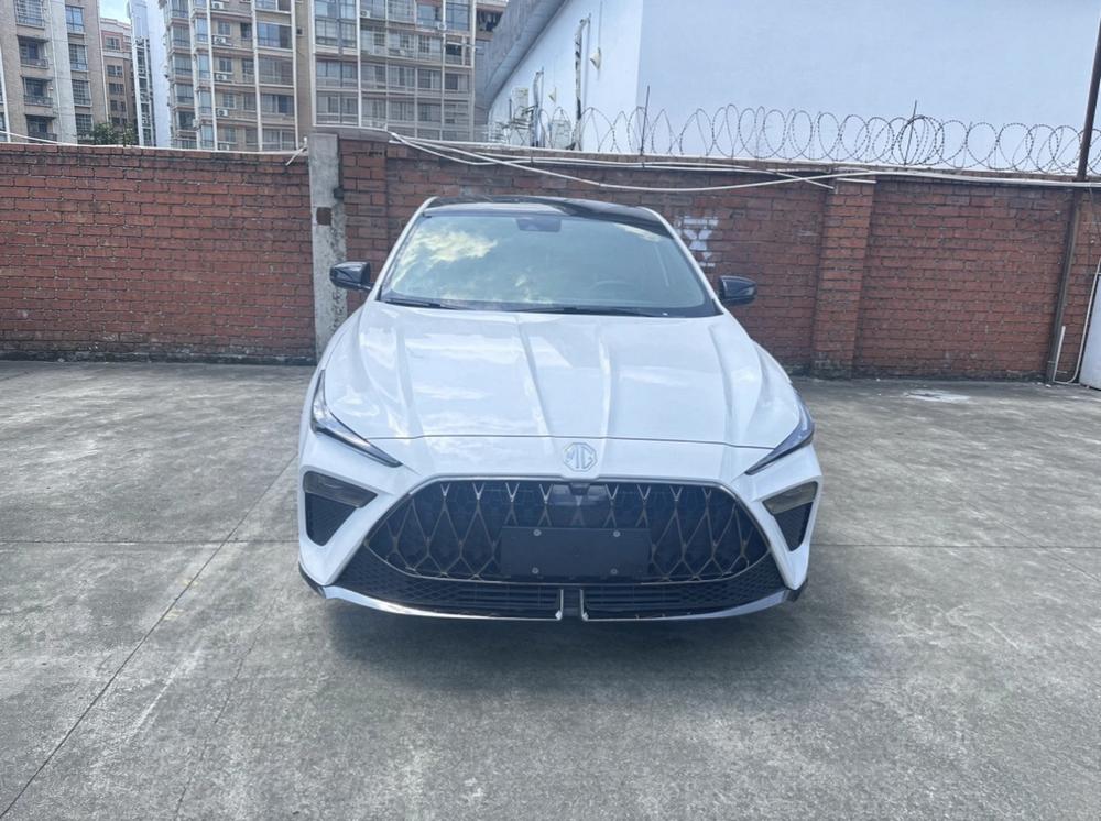 MG 5 Scorpio 2022 car image #2