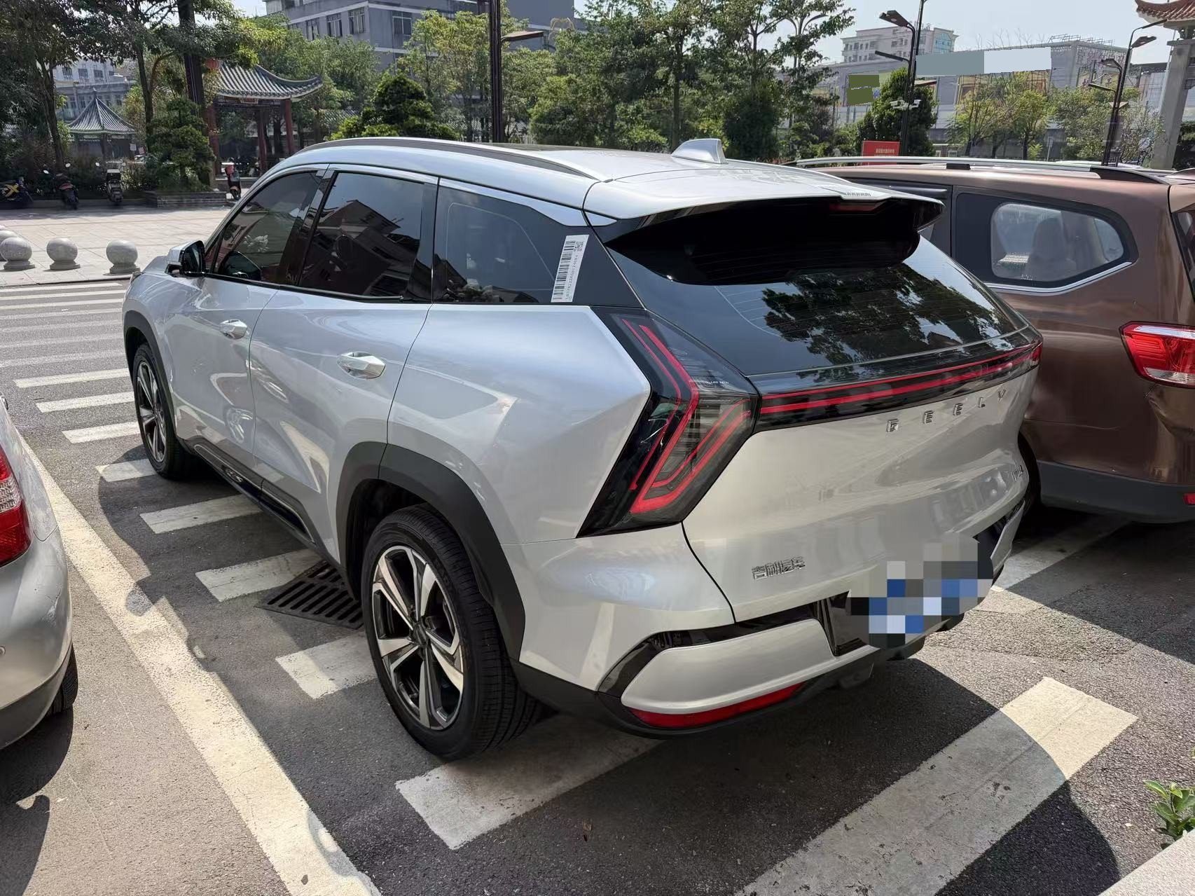 GEELY Boyue L 2025 image de voiture #5