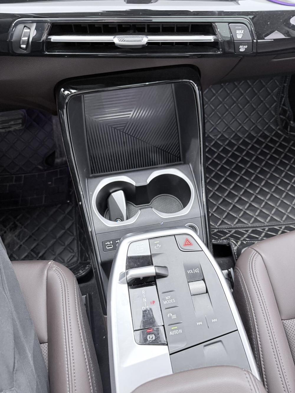 BMW X1 2023 car image #16