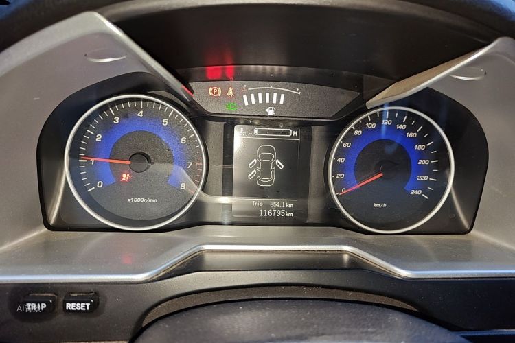 GEELY Emgrand 2015 car image #13