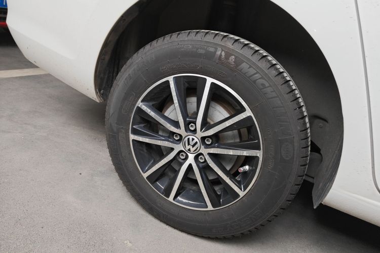 Volkswagen Santana 2019 car image #10