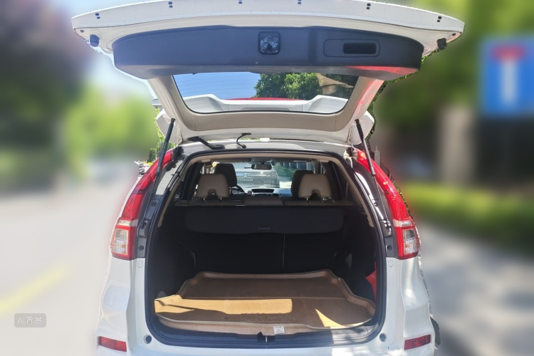 Honda CR-V 2015 #21 Honda CR-V 2015 car image #21