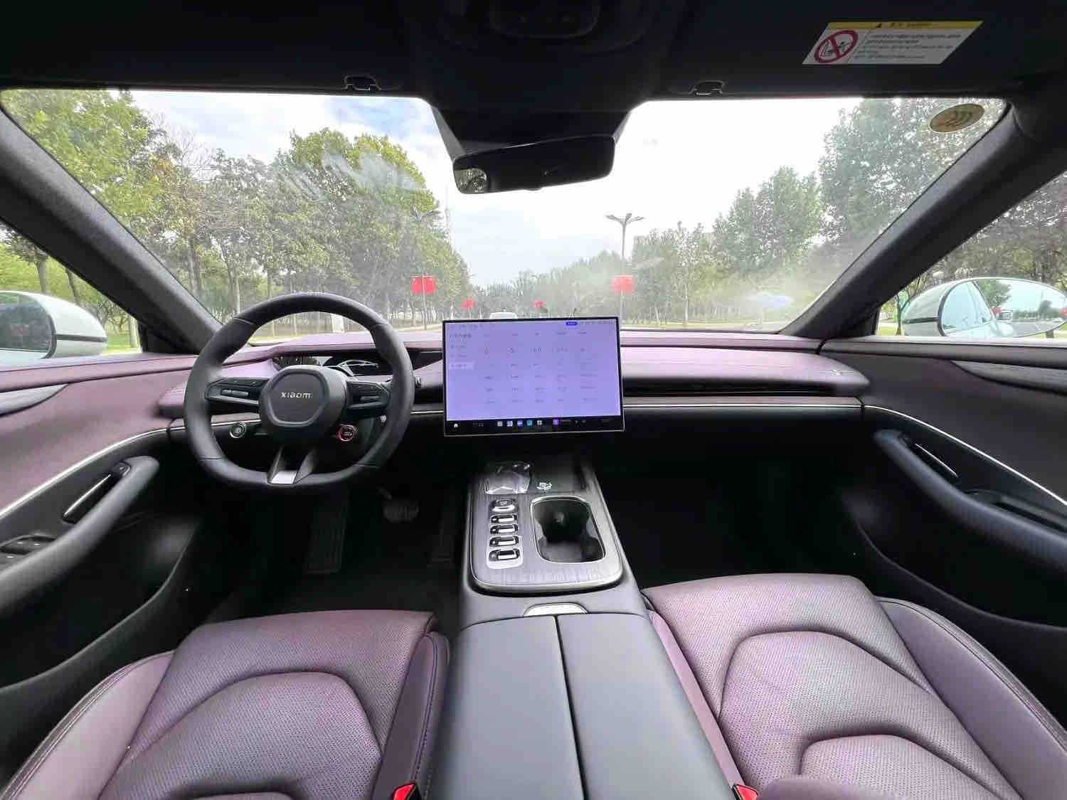 MI SU7 2025 car image #2
