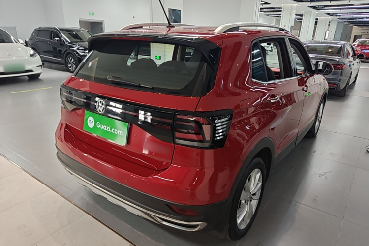 Volkswagen T-Cross 2020 #7 Volkswagen T-Cross 2020 immagine di auto #7